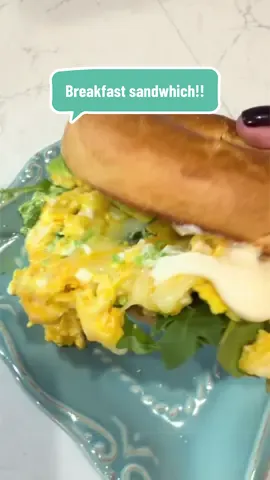 Who doesn’t love a breakfast sandwich.  I make so many varieties. My daughter loves them. Sometimes homemade sausage/ sometimes on ciabatta - sometimes special sauces. So good !! #breakfastideas #sandwhiches #eggs #arugula #bagels 