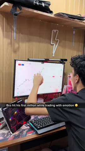 Bro hit his first million while trading with emotion #forex #stocks #crypto #gainzalgo #tradingview 