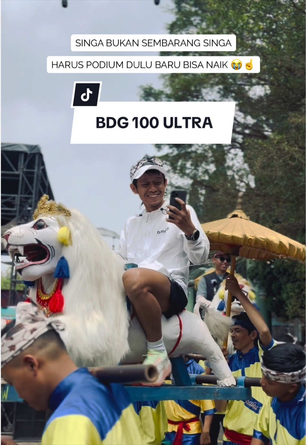 Duh ga sanggup bayar nya 😭☝️ #bdg100ultra #podium #trailrunning 