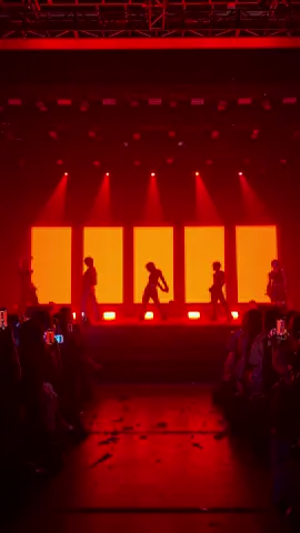 DICERED - ล็อกเป้า (LOCK PAO) - FULL LIVE PERFORMANCE at DICE ASIA TOUR IN HO CHIN MINH CITY 2026 #TheDICEcoveryinVN #DICERED_LOCKPAO #DICERED_ล็อกเป้า #DICERED #DICE_SONRAY @frame.diceofficial @apo.diceofficial @min.diceofficial @maddoc.diceofficial @otto.diceofficial 
