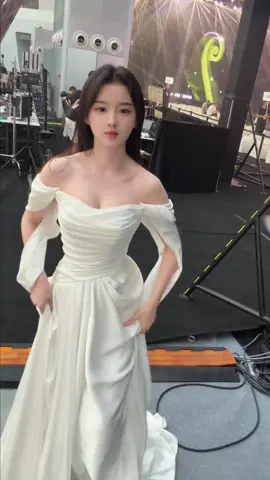 #xuhuong #gaixinh #thinhhanh #vairal #cute 