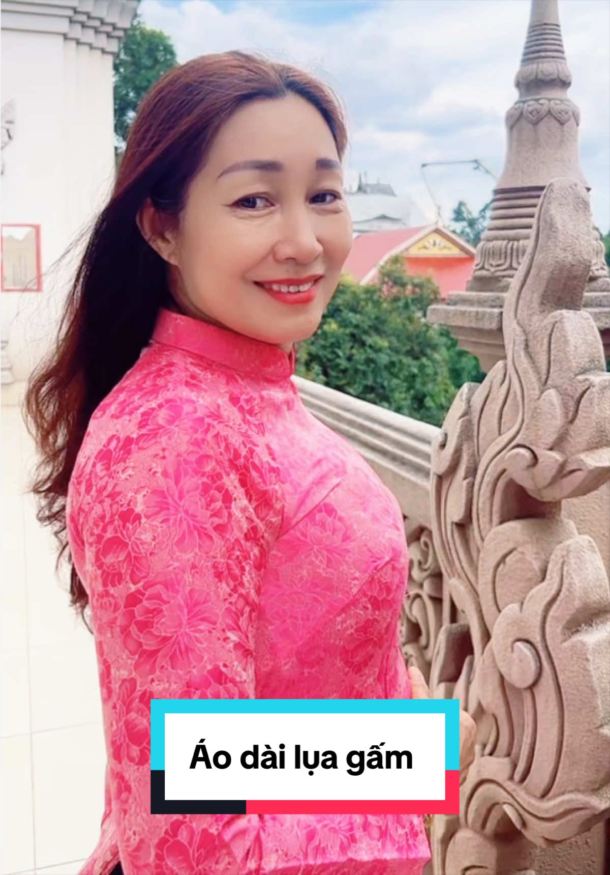 Áo dài lụa gấm #nguyentinhaodai #aodaitruyenthongvietnam #aodai #phunu #videoxuhướngmớinhất 