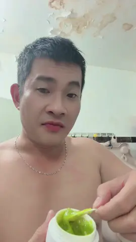 Tính chất hỗ trợ trắng răng