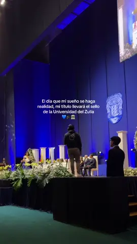 Decretado desde ya 🎓⭐️ #graduacion #luz #launiversidaddelzulia 