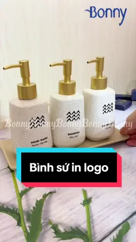 Cùng 1 mẫu bình - Có logo thì khác gì??? #bonny #dodungkhachsan #amenitieshotel 