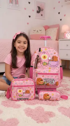 kit mochila capivara #mochilacapivara #capivara #mochilainfantil #voltaasaulas #materialescolar @um segundo @um segundo @um segundo 