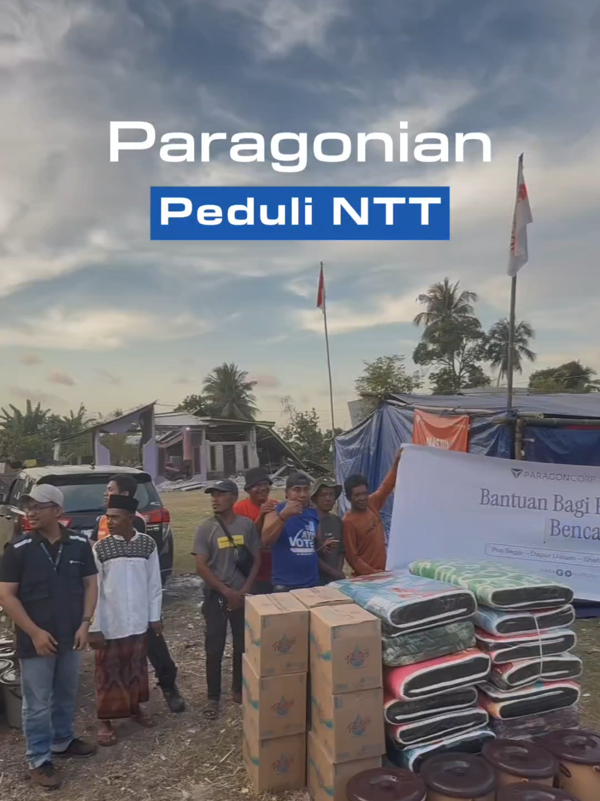 Perjalanan memulihkan NTT masih berlanjut ❤️‍🩹 Terima kasih, Paragonian. Berkat kepedulianmu, berbagai kebutuhan dasar hingga layanan kesehatan telah disalurkan untuk menemani perjuangan saudara-saudara kita di sana. Mari terus bergandengan tangan, karena sedikit dari kita adalah harapan besar bagi mereka. #ParagonCorp #Paragonation #PeduliNTT #KebaikanTanpaBatas