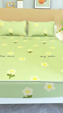 9.9 Star Shop [TẶNG 2 VỎ GỐI ĐẦU]
Chiếu điều hòa 5D thun lạnh chần bông in hoa tiết mềm mát - chiếu dày dặn

