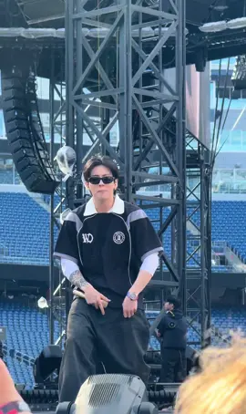HAPPY JUNGKOOK DAYYYYYYY 🥹 what a gift it has been to spend so much time with you this year 😭 please always stay happy and healthy, love you to the moon 🌙💜 #jungkook #jk #bts #happybirthdayjungkook #btsarmy @mnijungkook 
