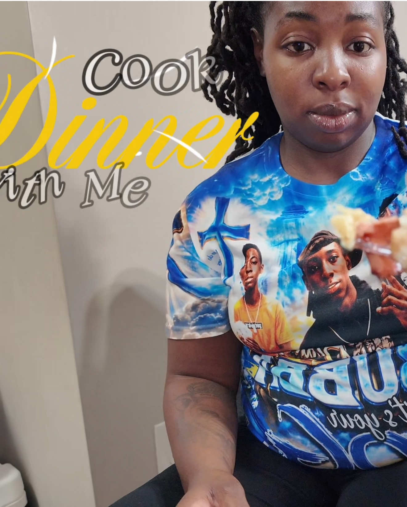 Come cook dinner with me. Breakfast for dinner gone always hit! #cookwithme #breakfastideas #Vlog #dinner #DinnerIdeas 