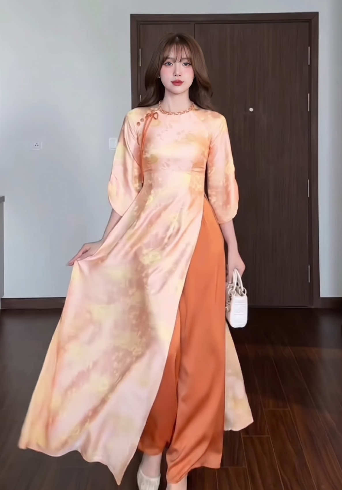Áo Dài truyền thống tone cam 🍊 cho các nàng iu đi dạy học, lễ nhà thờ, đám cưới, đám hỏi, #aodaitruyenthong #aodaigiaovien #xuhuong #fyp #aodaicuoi 