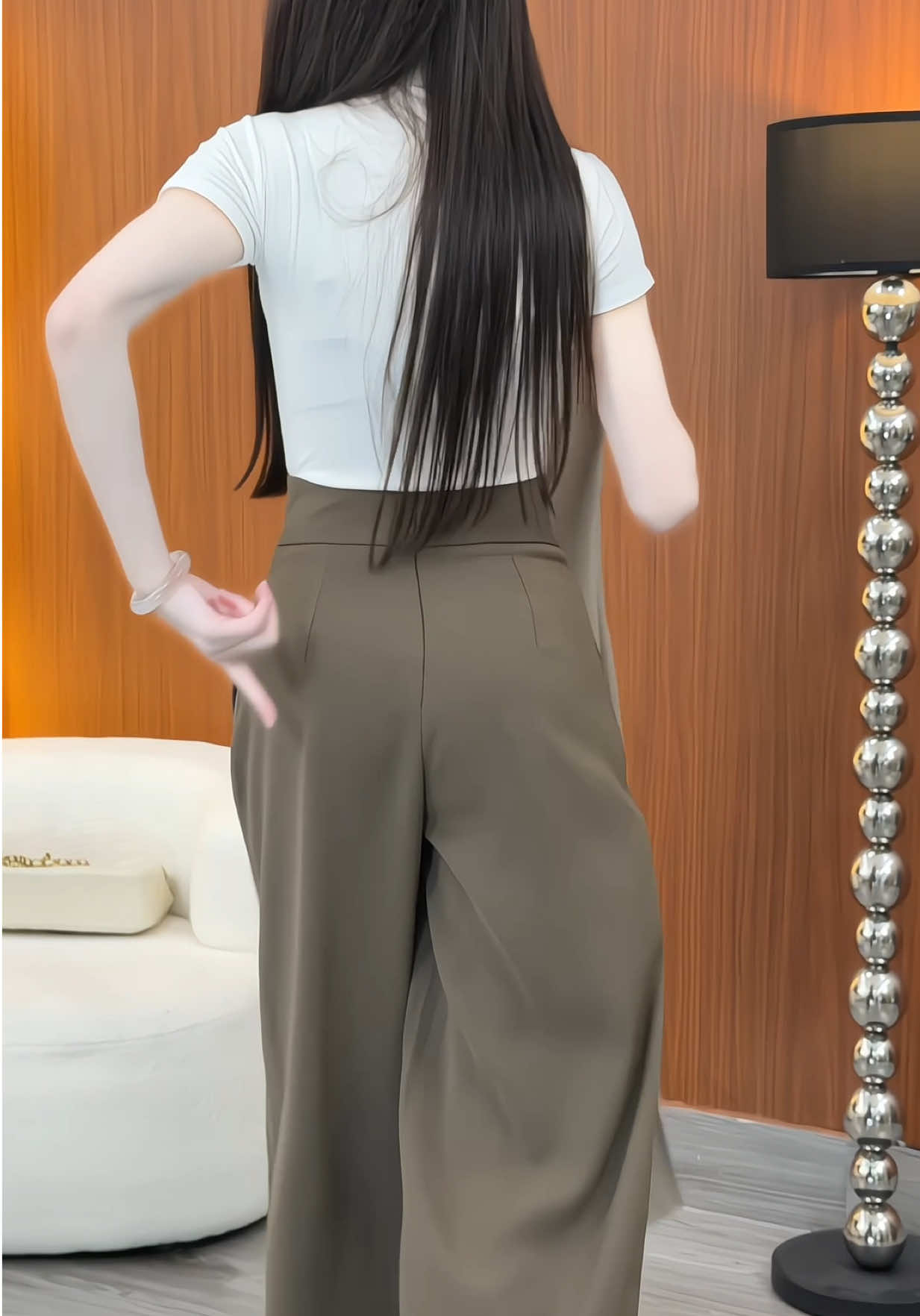 Cạp liền mặc tôn dáng lắm nè #quansuong #TikTokShop99 #tinhxinhclothing #thoitrangnu 