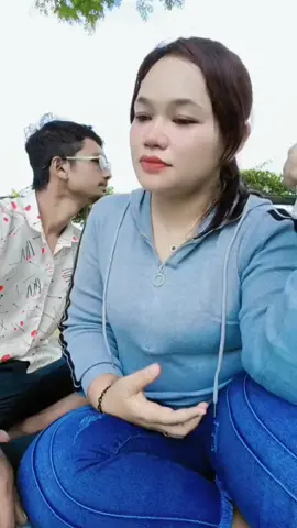 percuma gah ang Ireng 🤣#wongindramayu🥭 #tekawehsingapore🇸🇬🇮🇩 #fyppppppppppppppppppppp #trendingvideo #janganlupabahagia 
