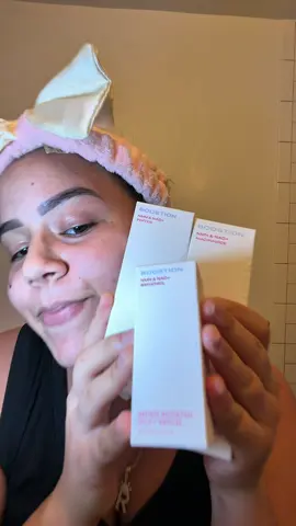 My skin's anti-aging routine just got an upgrade, I've been incorporating the Boostion NMN Serum + NMN Cream into my routine for a more refreshed, hydrated, youthful-looking complexion. I love how lightweight the textures feel and how easily they layer into my skincare routine. NMN is the hero ingredient, while NAD+ plays a supporting role in the skin's natural processes. Think of it as NMN being the 