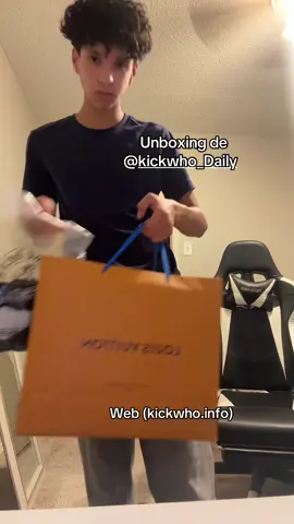 Vallan @Kickwho #bandolife🥷💸 #drip #fyp #umboxing #kickwho 