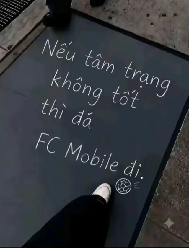 nhớ nyc**Trở nên giỏi ở FC Mobile (trước đây là FIFA Di động) đòi hỏi sự kết hợp giữa kỹ năng chơi, quản lý nhóm thông minh và hiểu biết sâu sắc về cơ chế trò chơi. Dưới đây là một số mẹo và cách hiệu quả để chơi tốt FC Mobile:** > > **1. Master Control và Gameplay** > > * Hiểu tất cả các nút điều khiển: Thực hành sử dụng các nút Vượt qua, Thông qua, Bắn và Di chuyển kỹ năng cho đến khi nó trở thành phản xạ. > * Di chuyển kỹ năng hiệu quả: Tìm hiểu một số kỹ năng di chuyển hữu ích nhất (Open Up Fake Shot, Lane Change, Roulette) và sử dụng chúng vào đúng thời điểm để vượt qua hậu vệ đối phương. > * Long Shot (Finesse Shot): Nắm vững kỹ thuật Finesse Shot (cú cong) vì nó thường rất hiệu quả. > * Giữ bên phải: Đừng đẩy quá mạnh. Hãy sử dụng nút 
