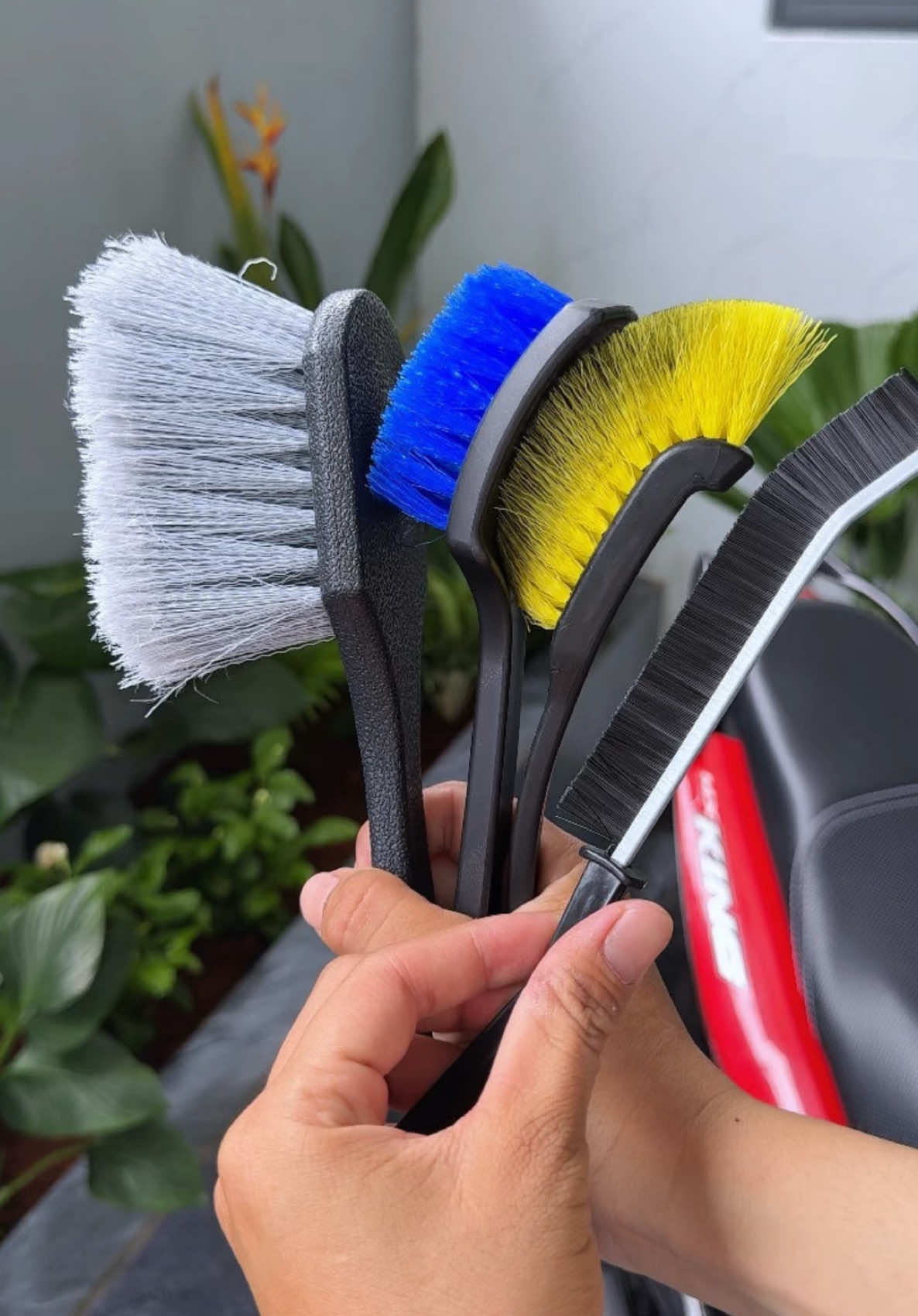 🔥 Bộ Cọ bàn chải rửa xe đa năng mua 3 tặng 1 #minhnguyenstore #banchairuaxe 
