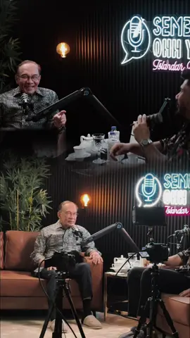 🎙️ RAW BTS kali ini memang EXCLUSIVE! 🔥🇲🇾 PMX Dato’ Seri Anwar Ibrahim bakal bersama kami di podcast Sembang Ohh Yeahh! 👀 Topik yang korang tak sabar nak dengar? Nantikan FULL EPISODE 16 SEPTEMBER 2026 sempena Hari Malaysia! 🇲🇾🔥 #sembangohhyeahh #PMX #podcastclips #podcastmalaysia 