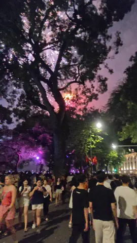 Pháo hoa Hồ Hoàn Kiếm 越南河内9/2烟花🎆秀