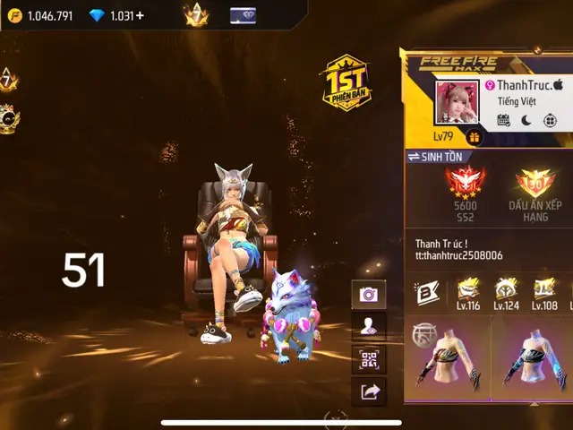 Dưới đây là cách chơi free fire chuyện nghiệp Cài đặt độ nhạy (Sensitivity): Đây là bước cực kì quan trọng. Trong năm 2026, giới hạn độ nhạy có thể lên tới 200. Bạn nên bắt đầu với mức Genenol (Nhìn xung quanh) khoảng 130-160 để xoay người nhanh nhưng vẫn giữ được tâm bắn ổn định. Tuỳ chỉnh nút (HUD): Hãy sắp xếp các nút bấm ( bắn, nhảy , ngồi, đặt bom keo) sao cho thuận tay nhất. Nếu bạn quen chơi các game FPS khác , hãy đặt vị trí tương tự để không vị nhầm. 2. Giai đoạn nhảy dù và loot đồ Chọn điểm rơi, nếu mới chơi, đừng nhảy vào các khu trung tâm (như Cổng Trời hay Đảo Thiên Đường) vì rất dễ “bay màu” sớm. Hãy đợi máy bay đi cuối gần bản đồ rồi mới nhảy vào các khu ít người để an toàn nhặt đồ. Không mở dù xớm :Hãy để nhân vật tự rới cho tới khi game tự mở dù để tiếp đất nhanh nhất. Ai xuống trước sẽ có súng trước và chiếm ưu thế. Ưu tiên trang bị , tìm ngay vũ khí:/ Giáp và Mũ Đừng quên nhặt bom keo (Gloo Wall) - đây là vật phẩm “cứu mạng”, quan trong nhất trong Free Fire để tạo lá chắn tức thời 3.Kĩ năng chiến đấu cơ bản Tận dụng tâm ngắm: Game có chế độ hỗ trợ ngắm (Aim Assist). Khi kẻ địch lọt vào tâm ngắm, tâm sẽ chuyển sang màu đỏ, lúc này hãy nhấn bắn. Kỹ thuật “Kéo tâm”:Để bắn vào đầu” headshort” dễ hơn, khi nhấn nút bắn, bạn hãy nhấn nhẹ nút đó lên phía trên. Di chuyển linh hoạt: Đừng đứng yên khi bắn. Hãy tập thói quen vừa di chuyển zig-zag hoặc nhảy để đối phương khó bắn trúng bạn hơn. Sử dụng bom keo: Khi bị bắn mà không có vật cản , hãy lặp tức đặ Bom keo ngay trước mặt để che chắn thay vì nằm xuống( vì nằm xuống trong Free Fire rất dễ bị bắn trúng đầu). 4. Một số mẹo nhỏ cho bạn Chọn nhân vật: Mỗi nhân vật có kỹ năng riêng(như hồi máu, tăng tốc chạy, hay tạo giáp). Hãy đọc kỹ và chọn nhân vật phù hợp với lối chơi của bạn. Luôn chú ý vòng bo: Đừng mải mê loot đồ hay chiến đâu mà quên mất vòng bo đang thu hẹp. Luôn di chuyển vào vùng an toàn sớm.  Luyện tập: Bạn có thể vài chế độ huấn luyện(Training) để tập Bắn và tập đặt bom keo thật nhanh trước khi vào trận đấu #trend #garenafreefire #xhhhhhhhhhhhhhhhhhhhhhhh #xh #xuhuong 