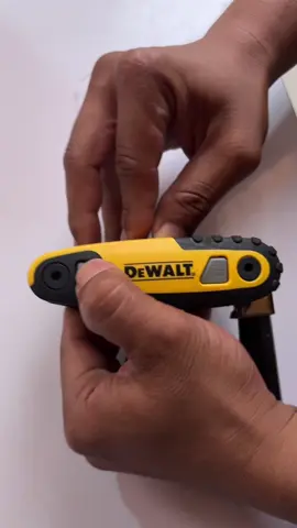 #dewalt #เทรนด์วันนี้ #dwht70263-0                           ชุดประแจ 6 เหลี่ยม😎