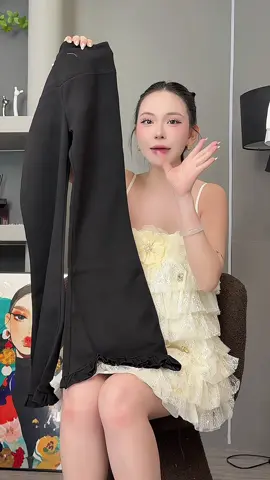 Tìm đc sốp bán quần loe ưng hết nấc 