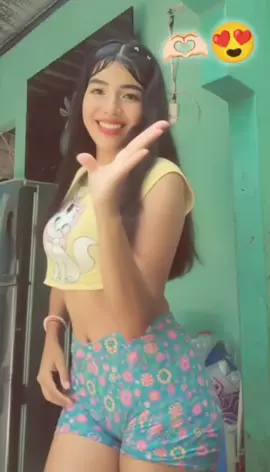 Follow if this made you smile 😊 More where that came from ✌️ #dance #foryoupage #fyp #viraldance #dancecove