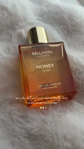 it’s a perfect warm spicy fall vanilla scent in my opinion! loveee bellavita 🍨🍯 #bellavita #perfume #fallscents #tiktokshopcybermonday #tiktokshopblackfriday 