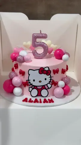Hello Kitty cake 💕✨🎀#followme #smallbusinessowner #tiktokviral #fyp #hellokitty 