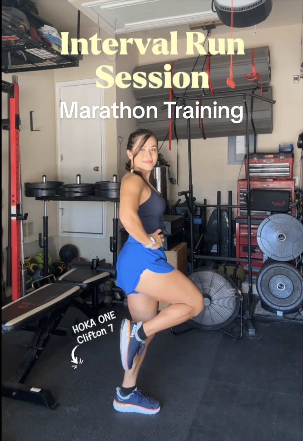 Intervals for today’s run session ✨🙌 Ideally I would’ve liked to have done these on a track, but didn’t have the option to today, so treadmill it is.  • Workout: Warm up-1 mile Fast reps-2x200 (200 recovery) Reps-4x400 (400 recovery) Fast reps-2x200 (200 recovery) Cool down-1 mile • Shoes @hokaoneonestore  #marathontraining #marathonprep #treadmillworkout #hybridathlete #homeworkoutsforwomen 
