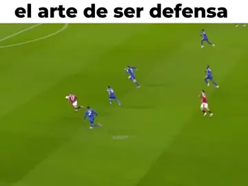 El arte de ser defensa #defender #futebol #defending #artofdefending #zagueiro 
