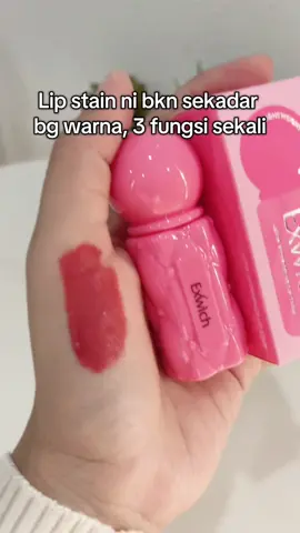 Lip stain yg buat bibir lebih plumping ✨ #exwich #exwichlipstain #lipstain #makeup #viral 