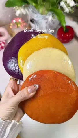 Bánh dày mà kéo sợi như phô mai ngon quá nè #banhdaygiatay #banhdaymatmia #banhdayngusac #banhdaycomdua #viralvideo 