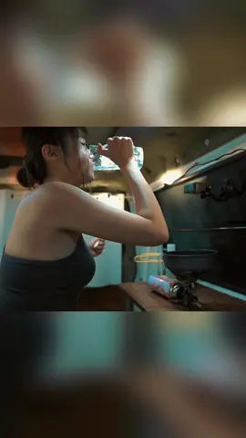 SHE LIVES IN A CAR BECAUSE SHE CAN’T AFFORD RENT  #JapanLife #CarLife #SingleWoman #CostOfLiving #LifeInJapan