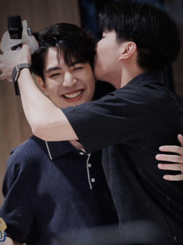 : trao vàng rồi, bọn nó sắp cưới chắc luoonnnnnn #WEIRDO101Series #WEIRDO101Seriesep4 #seakeen #keenkeno #sea_ta_lay 