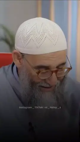 الصلاة على النبي عليه الصلاة والسلام  #اللهم_صلي_على_نبينا_محمد #viralvideo #fypシ 