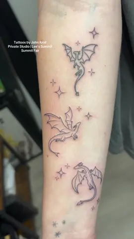 Tiny Dragons ✒️ | Linework | Tattoo Ideas  Now booking for September / October  #leessummitmo #kctattooartist #smalltattoos #dragontattoo #linework 