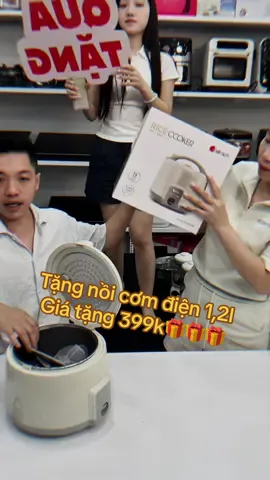 Elmich tài trợ cho các bác rất nhiều deal phần quà cho các bác vào live tối nay đây ạ😍😍😍
