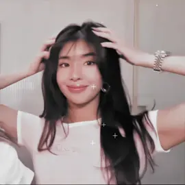 #SOPHIA :: shes so effortlessly beautiful im gonna cry #sophialaforteza #katseye #sophiaedit #katseyeedit sophia laforteza katseye soft edit go viral