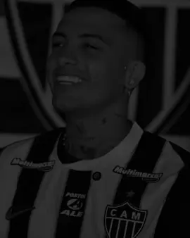 Ele me lembra mt o guissa🫦.       #atleticomineiro #galo #atletico #viral #foryou  