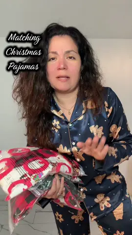 Christmas Pajamas 50% off right NOW! @PatPat Family Matching #christmaspajamas #patpatchristmaspajamas #matchingchristmaspjs #christmaspjs 