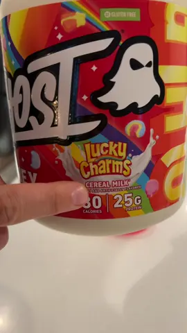 Lucky Charms… but make it 25g of protein 👻🥣💪 This might be the easiest way to make hitting your protein goal taste like a cheat meal. #GHOSTLifestyle #WheyProtein #ProteinPowder #HighProtein #LuckyCharms 
