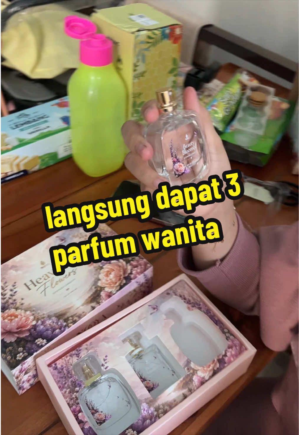 parfum dengan wangi wanita elegant dan berkarisma #parfumwanita #parfumwanitamurah #parfumviral 