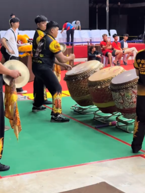 Buổi tập luyện trống và âm nhạc của Đoàn Lân Đông Phát tại Kuching, Sarawak#trống #trốnglân #liondancedruming #liondancedrumming #mualansurongtrungquoc #mualansurongvietnam #xuhuong #xuhuon #tronglanmacao #mualan #tronglan #phậtsơn