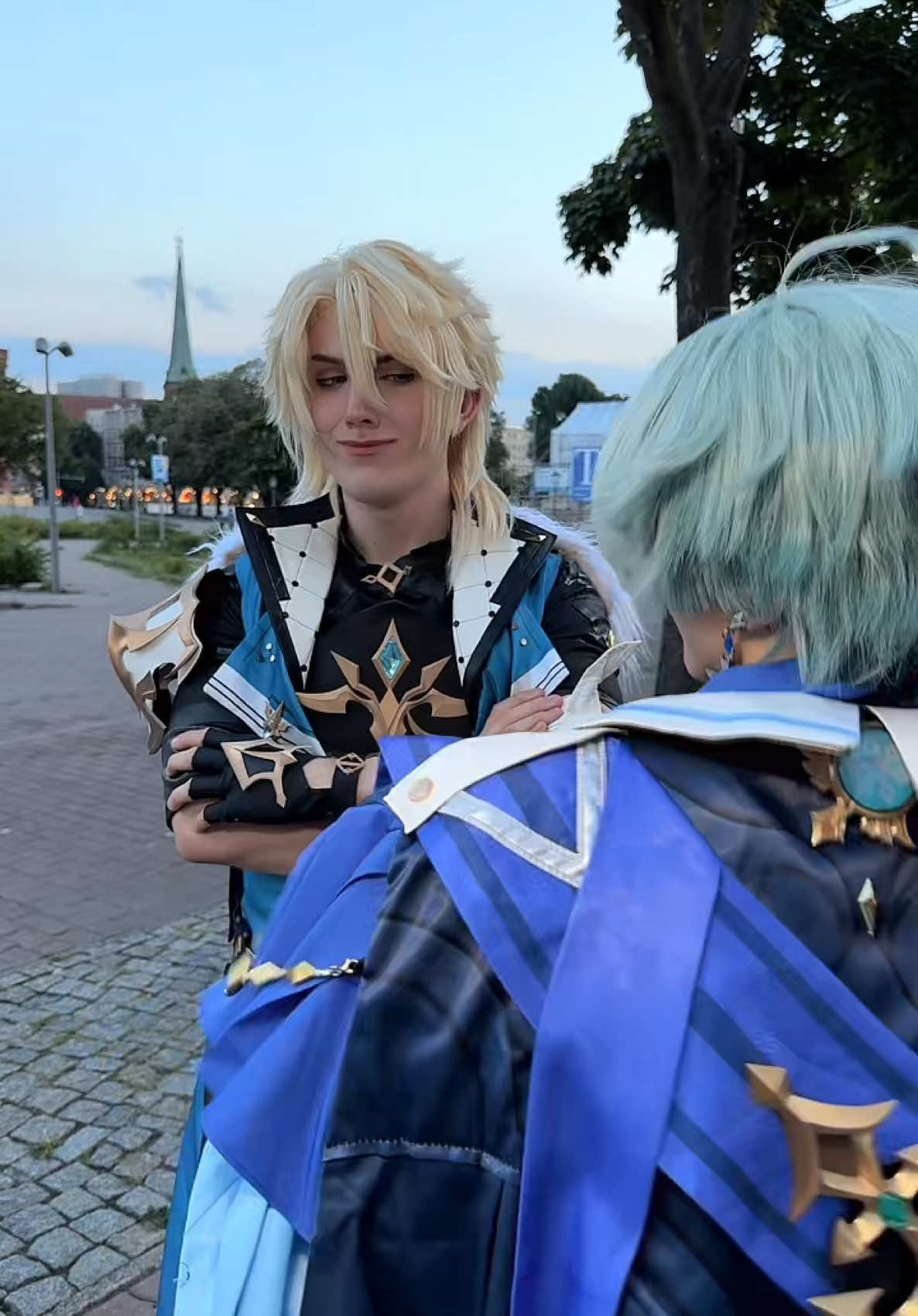 Jean found out that we ain’t in the office who told her? @VANI | Twitch.tv/Karamelori — #cosplay #anime #GenshinImpact 