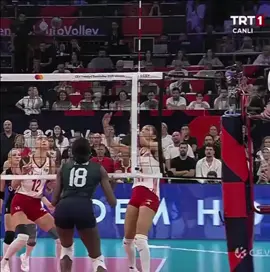 derya gülüş edit #turkiye #fileninsultanları #turkiyevoleybol #deryacebecioğlu 