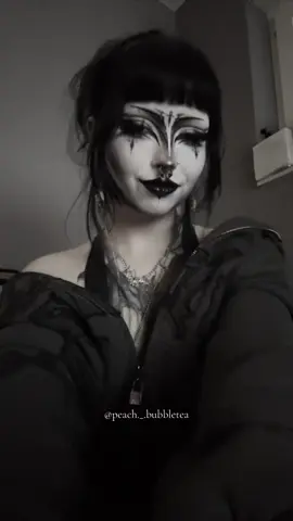 😛