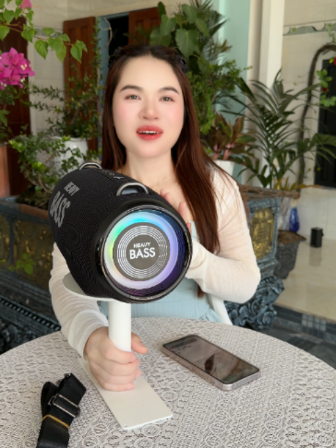Thiết kế nổi bật, phù hợp cho góc giải trí tại nhà. #onggiareview #HeavyBass36 #loaBluetooth #reviewloa #doisong