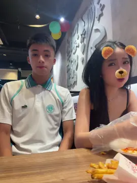 Lần đầu gặp em ý ngoài đời #xh #viral #hoanganhstore 