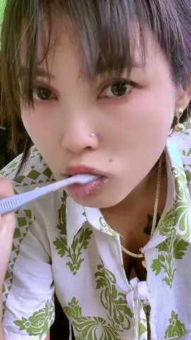 #မျက်လုံးတွေလည်းယောင်ကိုင်း#foryou #မြင်ပါများပြီးချစ်ကျွမ်းဝင်အောင်လို့😜🤗 